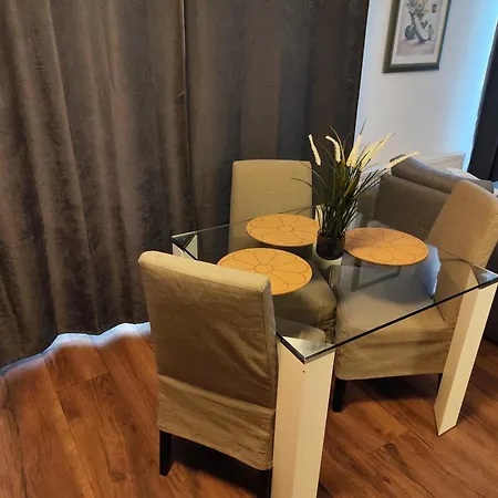 Appartement Suur-aia 21 *